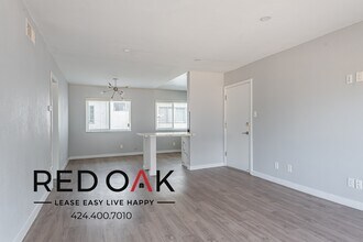 1942 S Garth Ave, Unit 4 in Los Angeles, CA - Foto de edificio - Building Photo