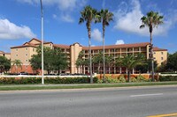 Building Photo - 10000 Turkey Lake Rd Apartments in Orlando, Florida