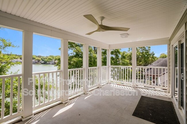1166 Waterfront Dr in Mount Pleasant, SC - Building Photo - Building Photo