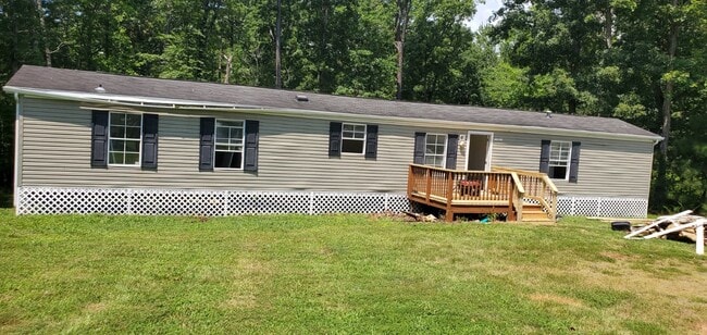 property at 43660 Pump House Ln