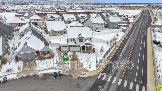 2247 Silver Leaf Dr in Mapleton, UT - Building Photo - Building Photo