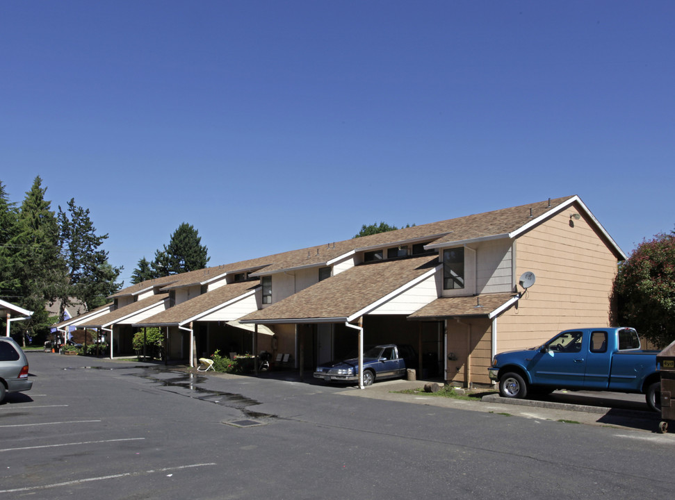 Parkside Townhomes in Hillsboro, OR - Building Photo