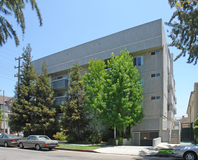 Clark Apartments in Los Angeles, CA - Building Photo - Building Photo