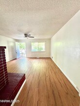 1695 Trabert Way in Sparks, NV - Foto de edificio - Building Photo