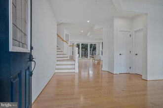 408 Kosmill Dr in Glen Burnie, MD - Building Photo - Building Photo