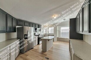 11140 W Windchime Dr in Tucson, AZ - Building Photo