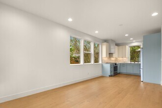 312 27th Ave E in Seattle, WA - Building Photo - Building Photo