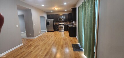 5923 Edelle Dr in Indianapolis, IN - Building Photo - Building Photo