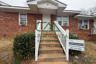 19 Dunbar Ct in Greer, SC - Building Photo