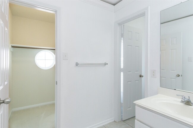2535 Elm Crossing Trail