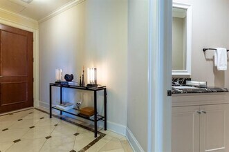 2525 N Pearl St in Dallas, TX - Building Photo - Building Photo