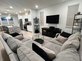 24157 Amaranth Loop in Hayward, CA - Building Photo