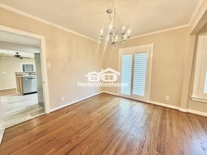 5844 Ellsworth Ave in Dallas, TX - Foto de edificio - Building Photo