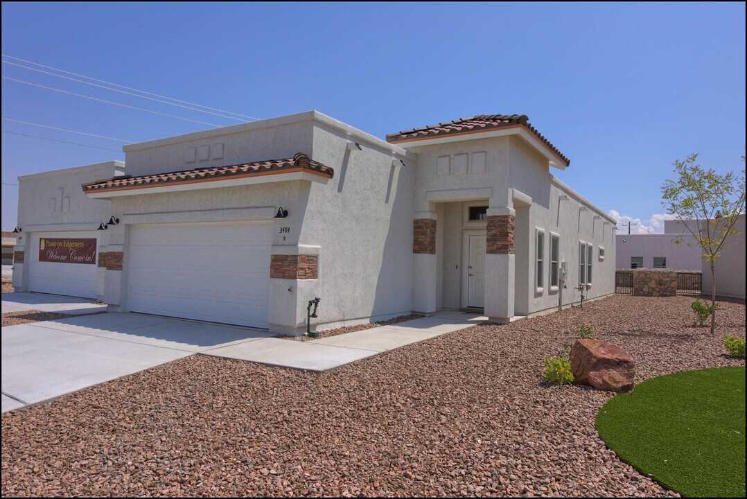 14977 Eddie Mullens Ct in El Paso, TX - Building Photo