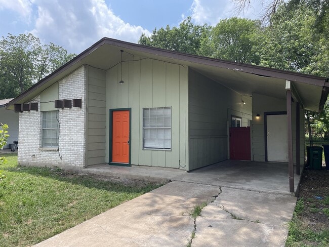 property at 5900 Glen Meadow Dr