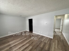 2605 Terrace Ave in Akron, OH - Building Photo - Building Photo