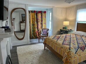 823 1st Ave in Kingston, NY - Building Photo - Building Photo