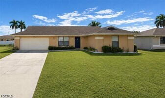 140 SW 29th St in Cape Coral, FL - Building Photo