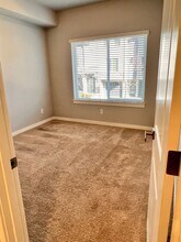 15720 Meadow Rd in Lynnwood, WA - Building Photo - Building Photo