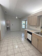 9050 SE 135th Loop in Summerfield, FL - Building Photo - Building Photo
