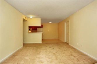 Sterling Park Apartments in Henderson, NC - Building Photo - Interior Photo