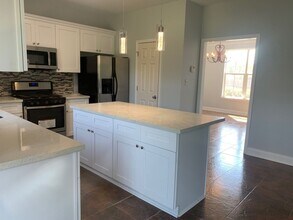 14203 Cloverhill Blvd in Baton Rouge, LA - Building Photo - Building Photo