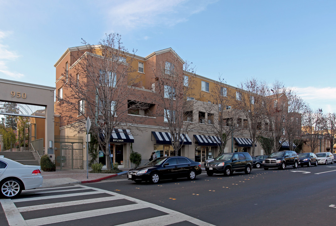 City Center Plaza in Redwood City, CA - Building Photo