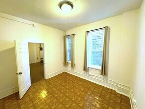 1325 W 18th St in Chicago, IL - Building Photo - Building Photo