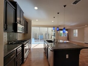 1609 Bonanza Ln in Folsom, CA - Building Photo - Building Photo