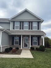 2604 Farmhouse Dr in Maryville, TN - Building Photo - Building Photo
