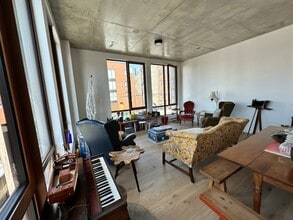 189 Conover St, Unit 2A in Brooklyn, NY - Building Photo - Building Photo