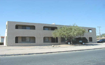 949 S 4th Ave in Tucson, AZ - Building Photo - Building Photo