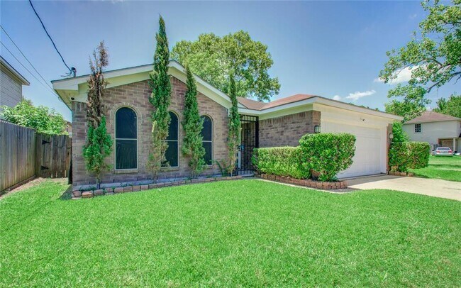 3642 Lehall St photo'