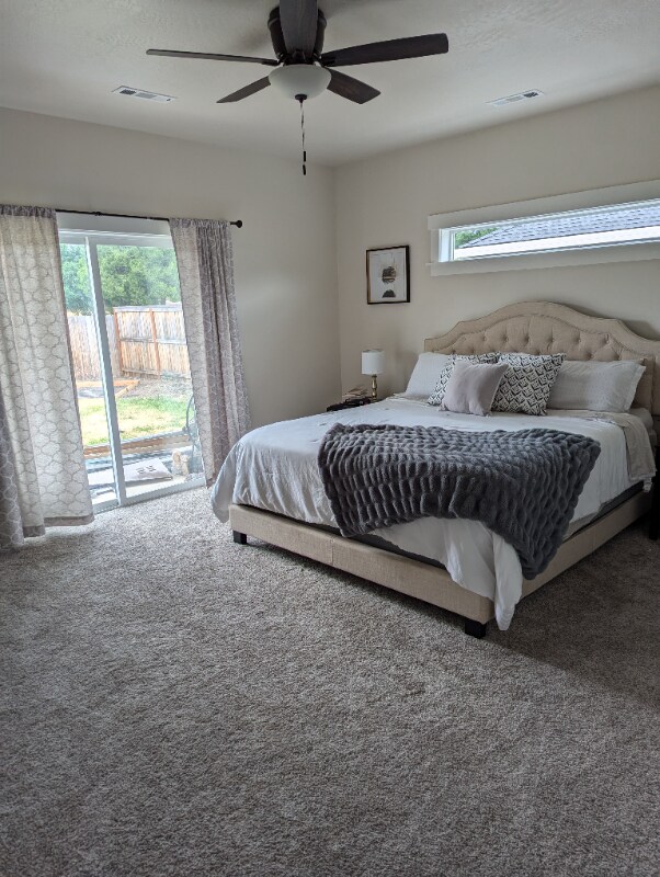 263 Samuel Lane Loop Rd in Phoenix, OR - Building Photo - Building Photo