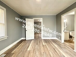 4320 Avondale Dr in Fort Wayne, IN - Building Photo - Building Photo