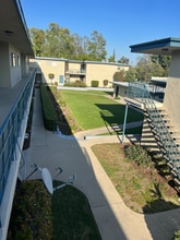 750 W Bonita Ave, Unit 21 in Claremont, CA - Building Photo - Building Photo