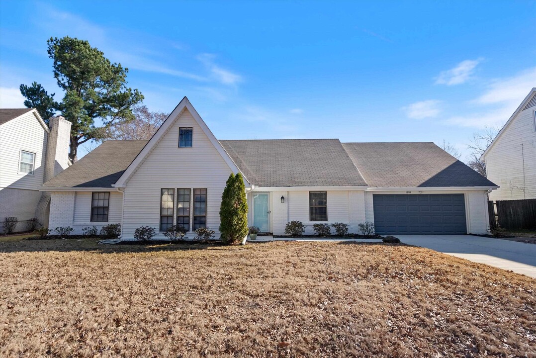 1904 Alder Branch Ln in Germantown, TN - Building Photo