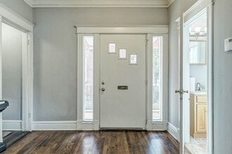 6415 Cates Ave in University City, MO - Building Photo - Building Photo