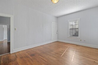 516 Mill St in Denton, TX - Building Photo - Building Photo