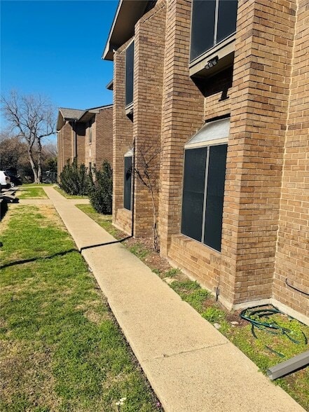 property at 4448 Chaha Rd