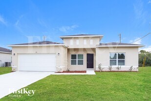 150 Warwick St SE in Palm Bay, FL - Building Photo