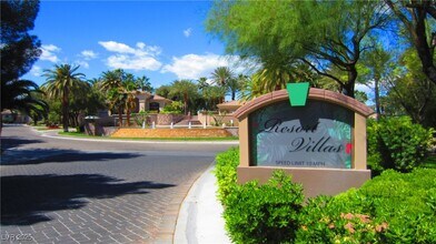 2050 W Warm Springs Rd in Henderson, NV - Building Photo - Building Photo