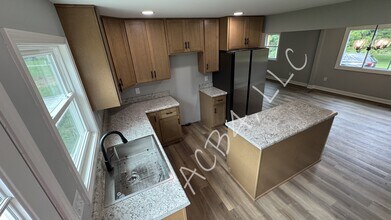 43 Memory Ln in Blue Ridge, VA - Building Photo - Building Photo