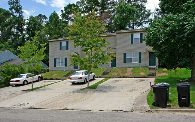 2442 Talco Hills Dr in Tallahassee, FL - Building Photo - Building Photo