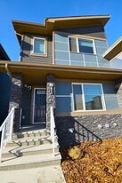 69 Fenwyck Blvd in Spruce Grove, AB - Building Photo