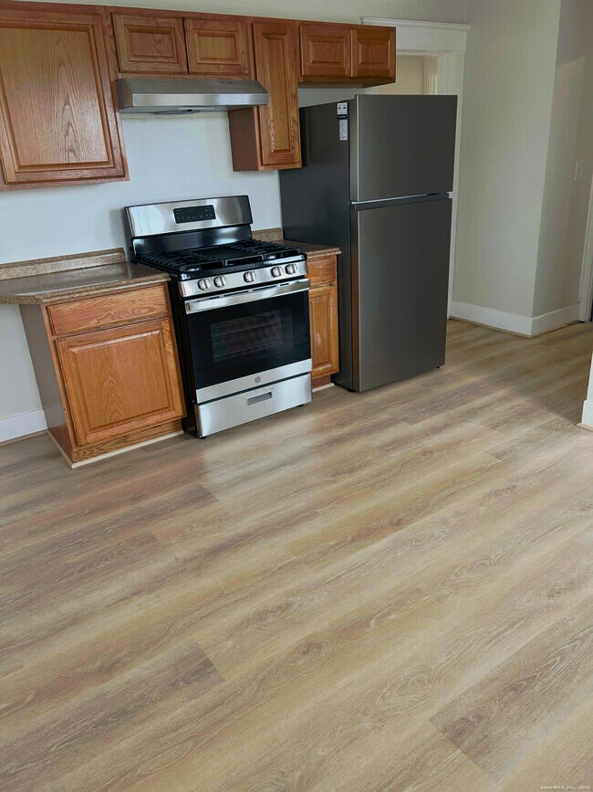 64 Lexington St in Hamden, CT - Building Photo - Building Photo