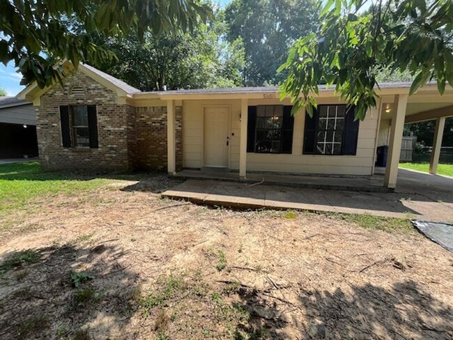 property at 5880 Jackson Dr