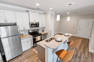 Keystone at James Landing in Jamestown, NC - Building Photo