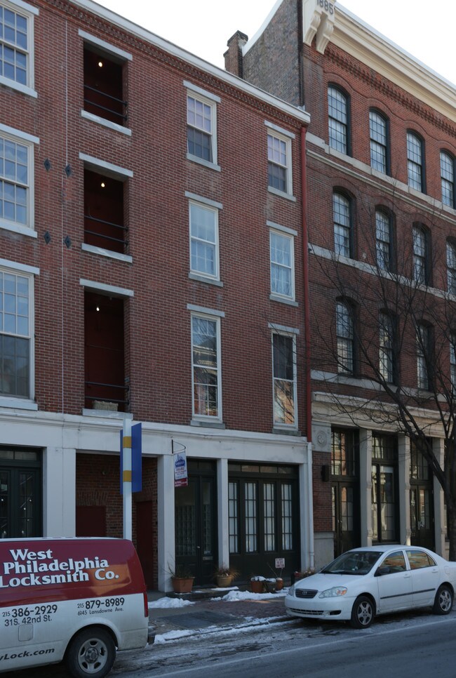 212 Race St in Philadelphia, PA - Building Photo - Building Photo