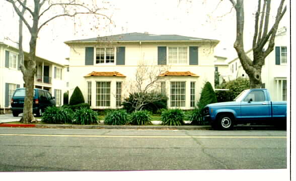 469 Duane St in Redwood City, CA - Foto de edificio - Building Photo